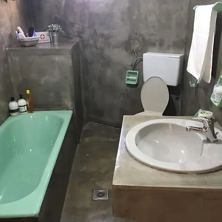 Mikio House * カランバカ