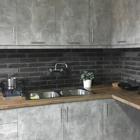 Mikio Апартаменты Калампака